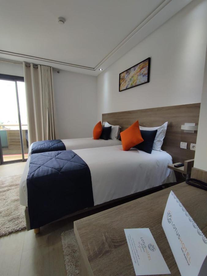 Lotus Hotel Casanearshore Casablanca Bagian luar foto