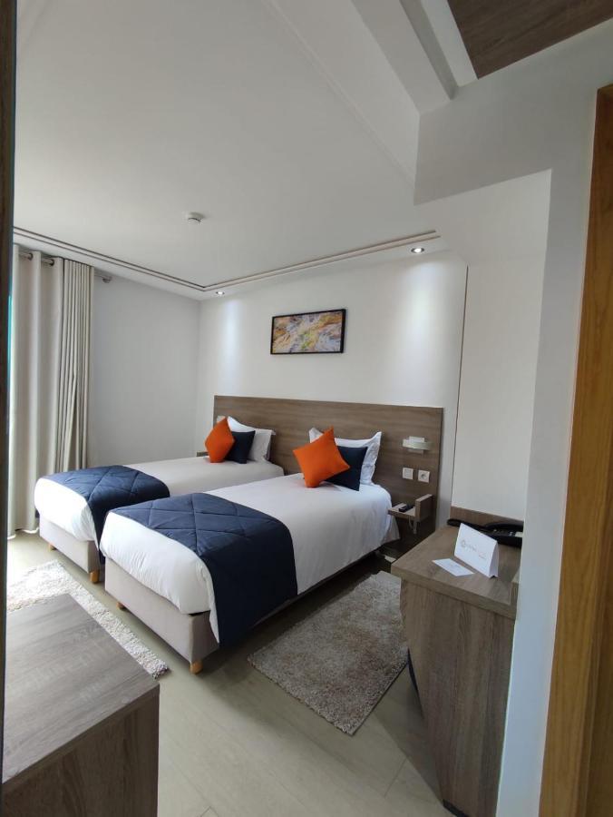 Lotus Hotel Casanearshore Casablanca Bagian luar foto