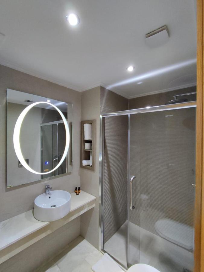 Lotus Hotel Casanearshore Casablanca Bagian luar foto